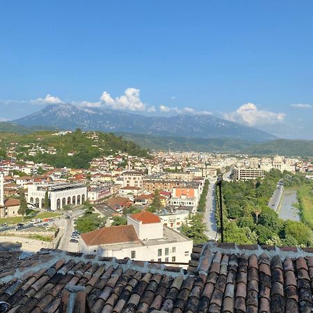 Aria Baci Guest House Берат Экстерьер фото
